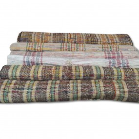 Catalogn runner rug rolls 