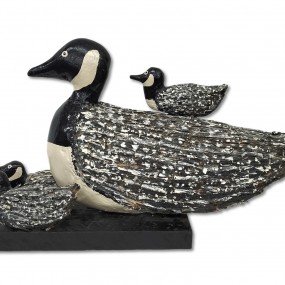 Folk art sculpture goose 