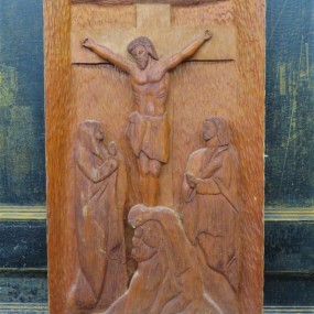 Sculpture bas-relief avec Christ