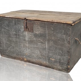 #59825 -  Very old late 18th century blanket chest