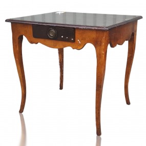 Table d'esprit Louis XV, base chantournée et pattes galbées (Italie)