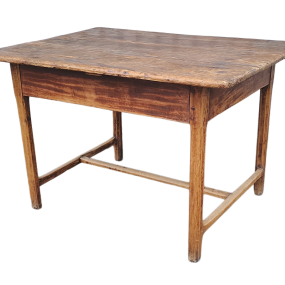 Table rustique avec piétement à traverses et chanfreinés Table rustique avec piétement à traverses et chanfreinés