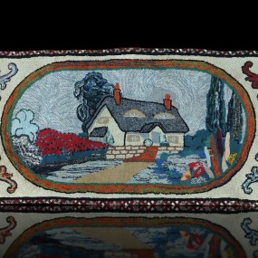 Très beau tapis crocheté (voir autres photos pour condition)