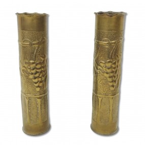 #52371 - 95$ ch. Vases ''trench art'', art de tranchée, fait à partir de douilles d'obus 