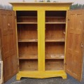 Armoire Québécoise ornementée de multiple caissons soulevés, vers 1830 (Entrepôt) - 2