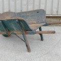 Petite brouette pour enfant, couleur d'origine  - 2