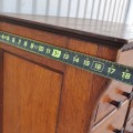 Petit meuble classeur en chêne maillé, 8 tiroirs - 4