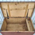 Nice antique blanket chest, original color and sqaure nails assembly - 2