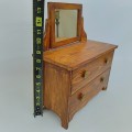 Commode miniature avec miroir. Bois ancien. Charme unique. - 2
