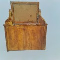 Commode miniature avec miroir. Bois ancien. Charme unique. - 4