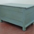 Coffre à couverture, dans son jus, clous forgés et chevilles de bois  - 4