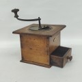 Antique wooden coffee grinder - 4