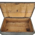 Antique blanket box, original color and square nails  - 2