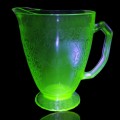 Vintage uraline glass pitcher  - 1