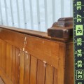 Grand banc d'église ancien en bois - 4