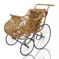 Antique child's carriage  - 1