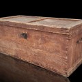 Ancien coffre en bois, idéal comme table de salon  - 1
