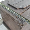 Ancien coffre d'outils, idéal comme table de salon  - 5