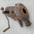 Ancien soufflet de forge en fonte  - 3