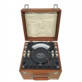Vintage Weston portable wattmeter housed in its original wooden case. - 1