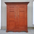 Armoire antique décorée de 12 caissons, clous forgés, base restaurée dans le passé - 6