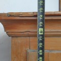 Armoire antique en pin, 8 caissons soulevés, clous forgés  - 4