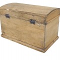 Little dome top box, forged nails  - 5
