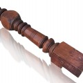Beau poteau tourné pour balustrade d'escalier  - 1