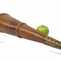 Antique call horn featuring an attractive aged patina  - 2