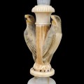 Belle lampe torchère décorée d'oiseaux en marbre  - 5