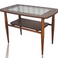 Belle petite table de salon mid-century modern  - 1