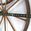 Belles roues en bois de fauteuil roulant (une seule disponible) - 2