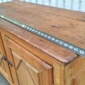 Antique Quebec buffet, raised panels with diamonds, bottom has been restored - 11