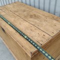 Coffre à couverture, assemblé à poteaux et clous carrés (couvercle remplacé dans le passé)  - 3