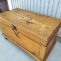 Antique solid pine blanket chest, V box - 6