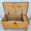Antique solid pine blanket chest, V box - 8