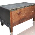 Coffre à couverture, pin, clous carrés et couleur d'origine, impeccable  - 6
