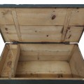 Antique blanket chest, original color and square nails assembly - 2