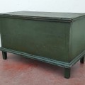 Antique blanket chest, original color and square nails assembly - 7