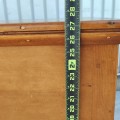 Coffre ancien en pin avec tiroir, moulure du bas manquante - 6