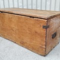 Coffre antique en pin  - 6