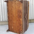 Antique V box, original color and forged nails assembly - 12