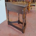 Carved oak corner console. - 4