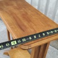 Elegant Art Deco wooden side table with curved supports - 3