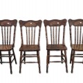 Ensemble de 4 chaises à dossiers pressés ''press-back'' 2 Vendu - 1