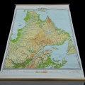 Large Québec relief school map - 1