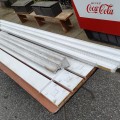 Grandes corniches en bois, cadrages de portes - 4