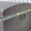 Antique dome top chest, original color and square nails assembly - 5