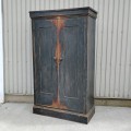 Jolie armoire antique en pin, portes à panneaux creux, recolorée dans le passé - 10