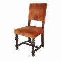 Jolie chaise rembourrée avec piétement à traverses - 1